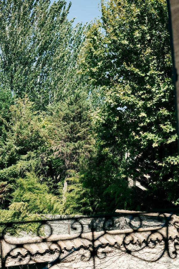 Les Precieuses Suites & Spa II Avignon Buitenkant foto